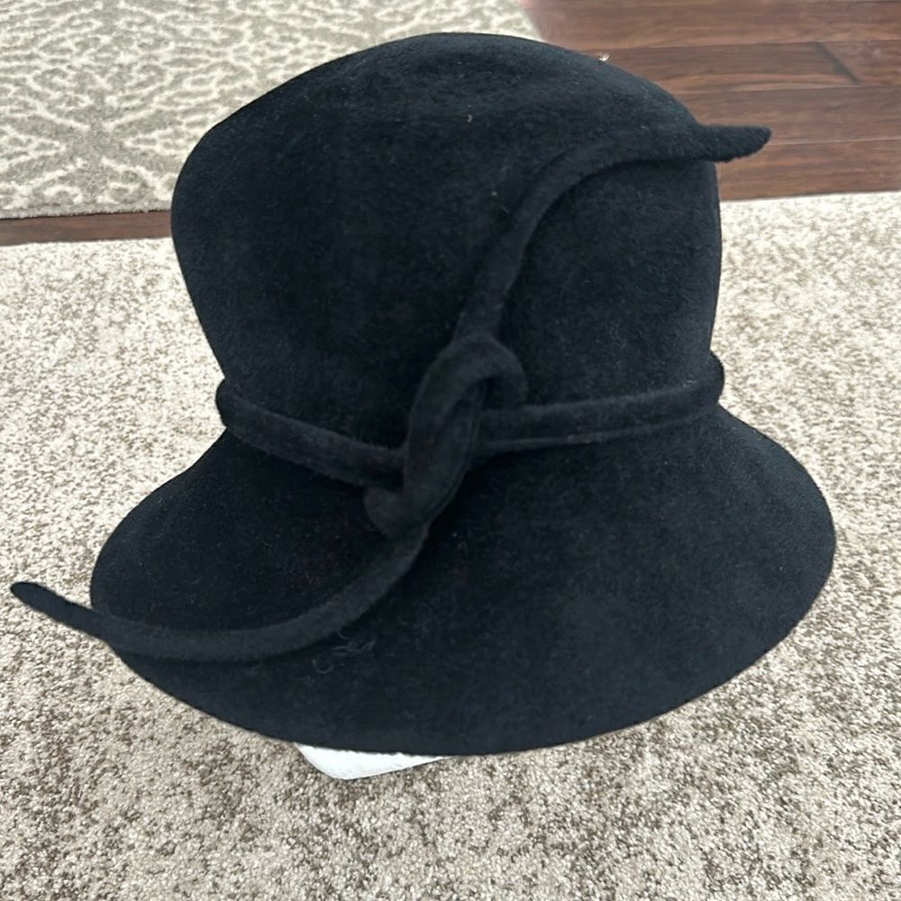 Matzo Black 100% Rabbit Bucket Knot Hat O/S